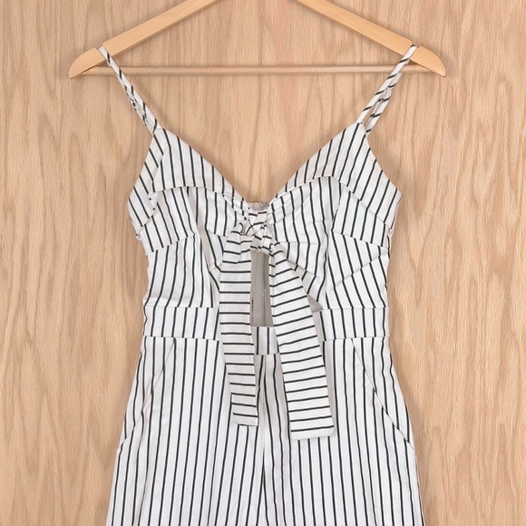 Main Strip Wide Leg Striped Jumpsuit - Picture 4 of 12